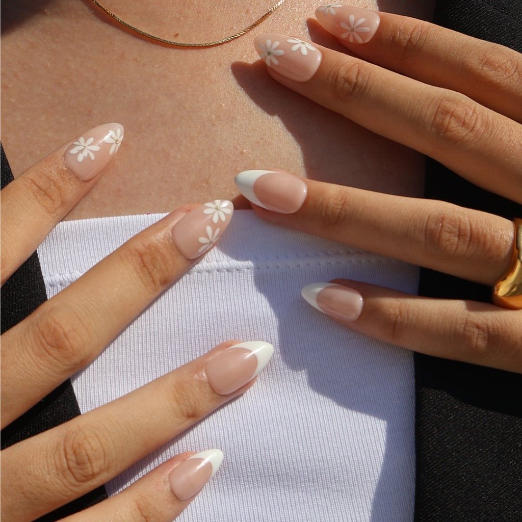 Bloomline White Handmade Press On Nails