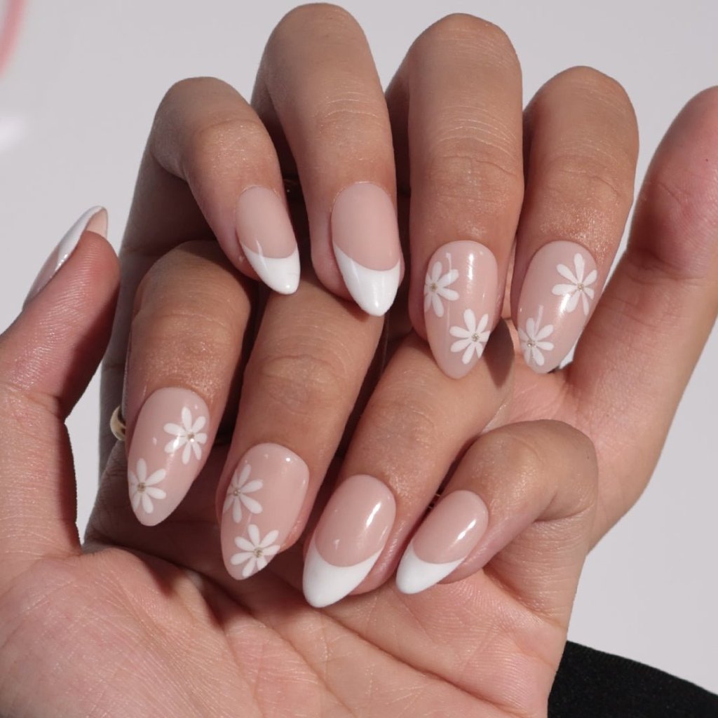 Bloomline White Handmade Press On Nails