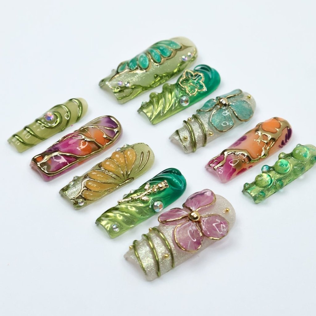 Botanica Green Handmade Press On Nails
