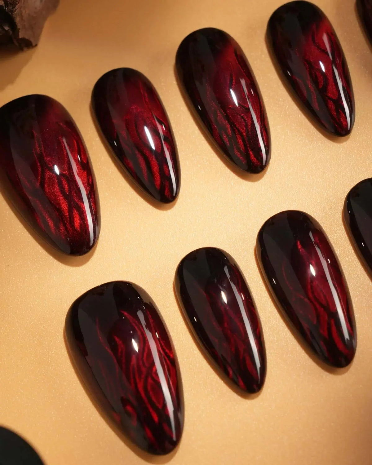 Burn Reusable Press On Nails