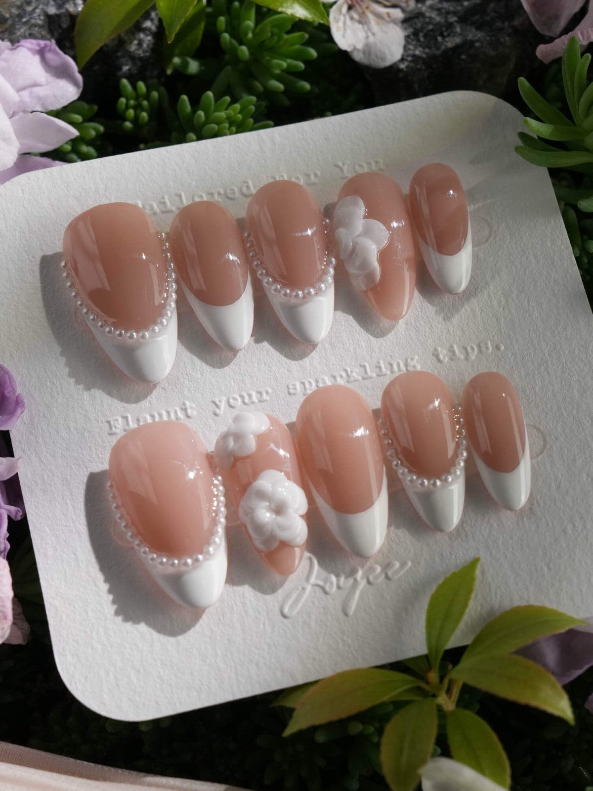 Camellia Classy AF Reusable Press On Nails