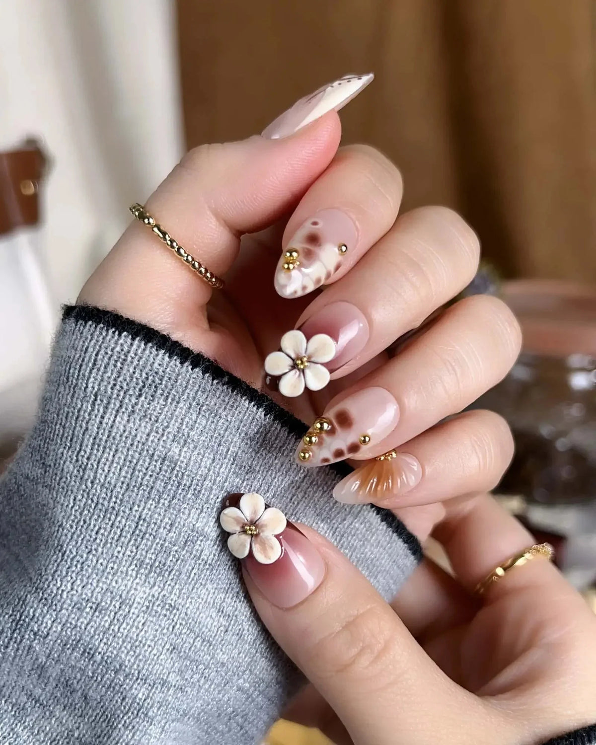 Caramel Cream Reusable Press On Nails