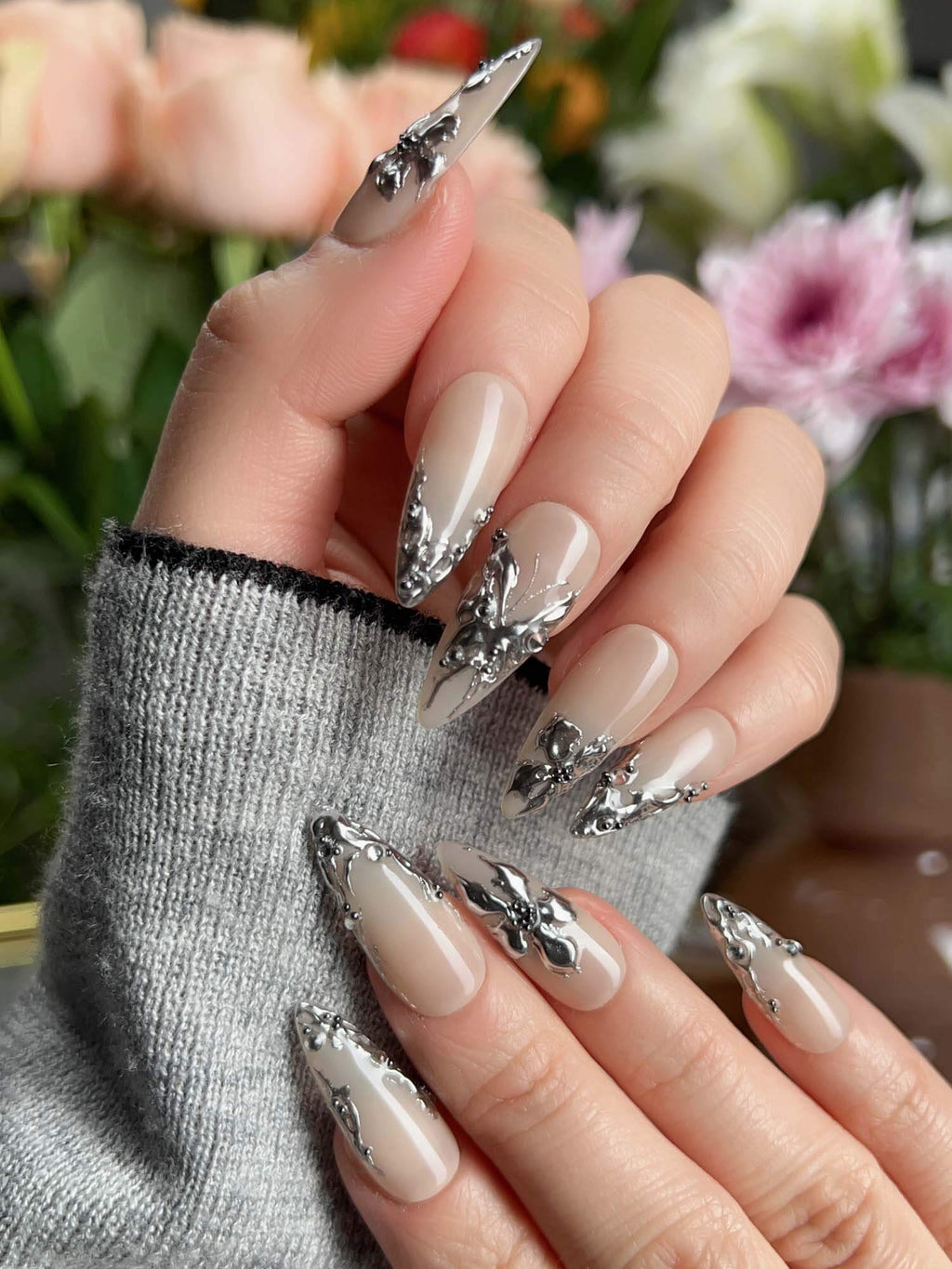 Chrome Rebellion Reusable Press On Nails
