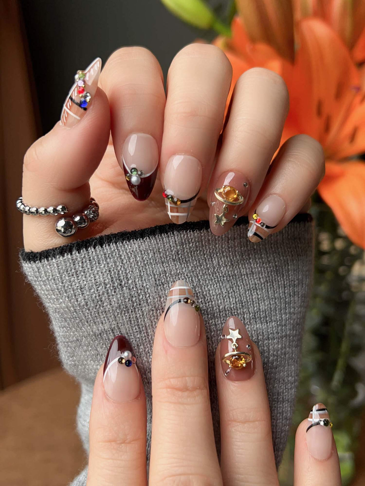 Cozy Plaid Reusable Press On Nails