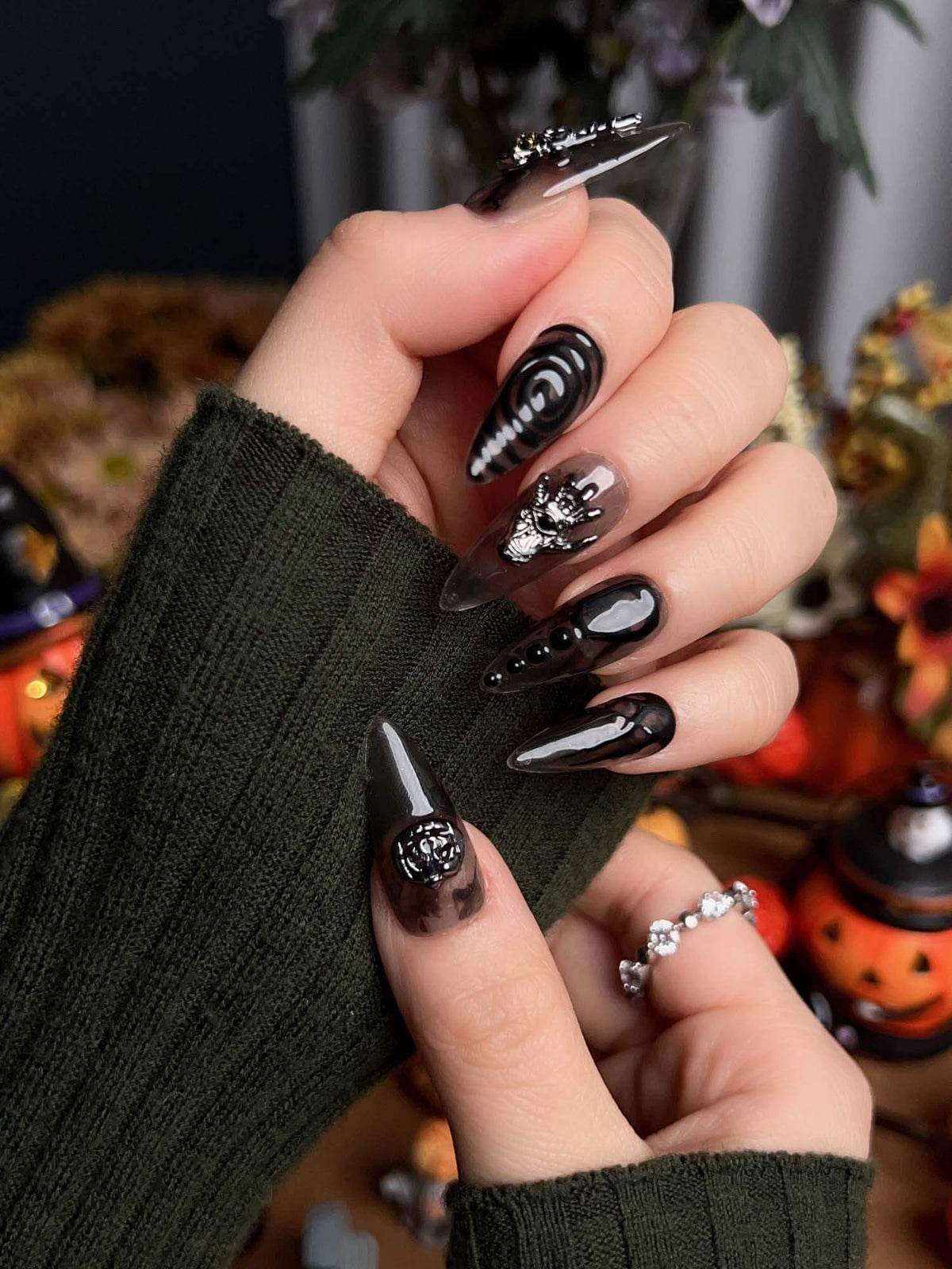 Devil Charm Reusable Press On Nails