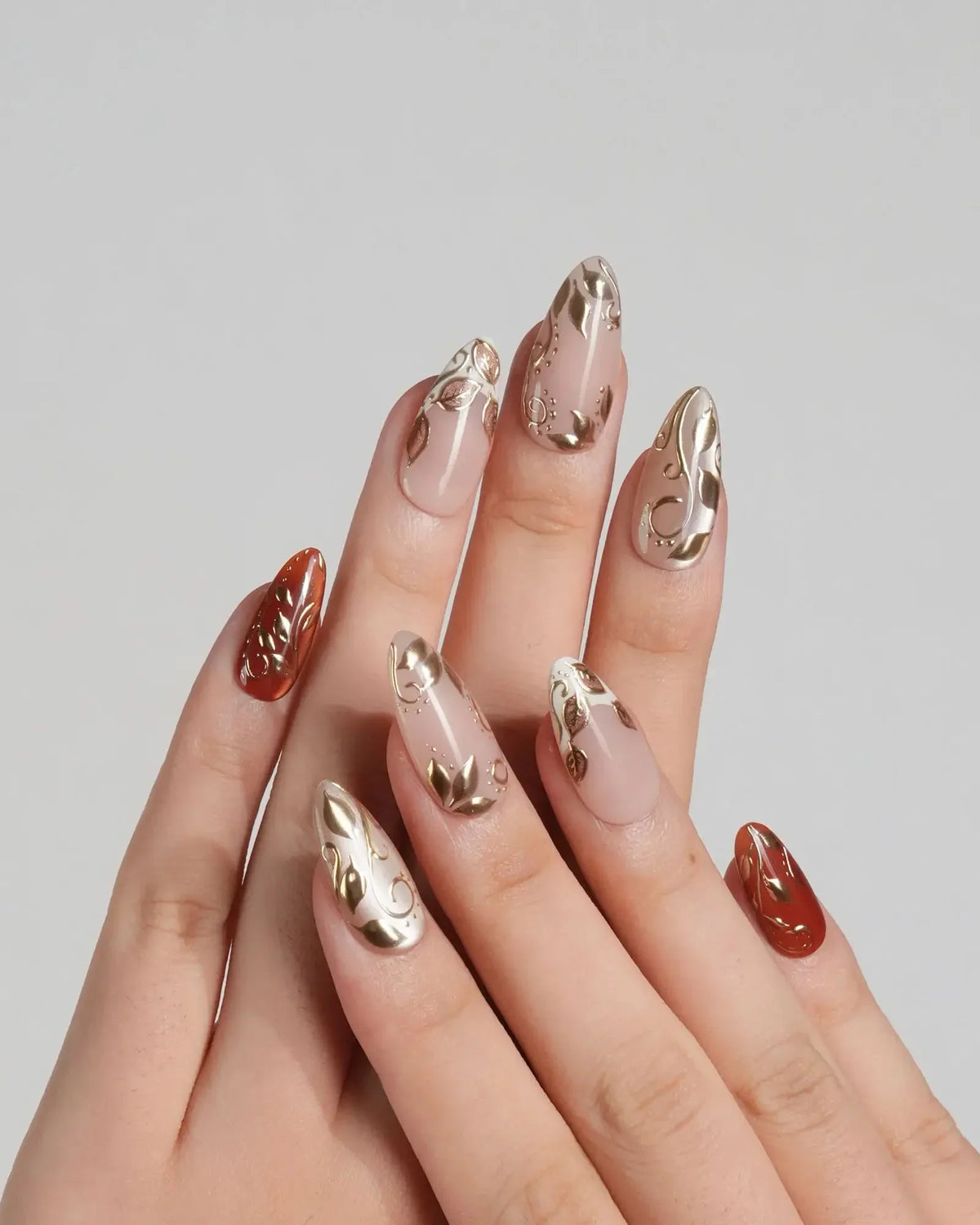 Falling leaves Reusable Press On Nails