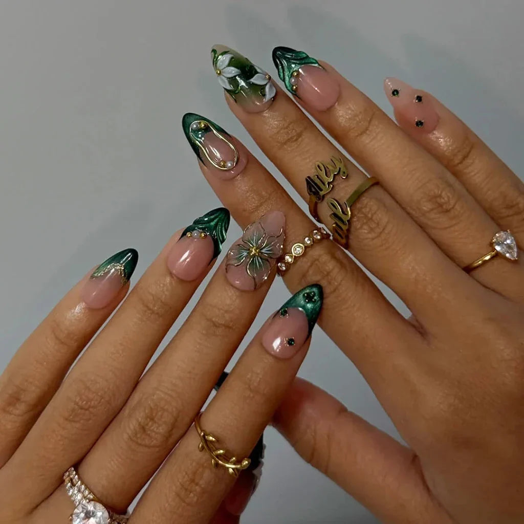 Emerald Throne Green Handmade Press On Nails