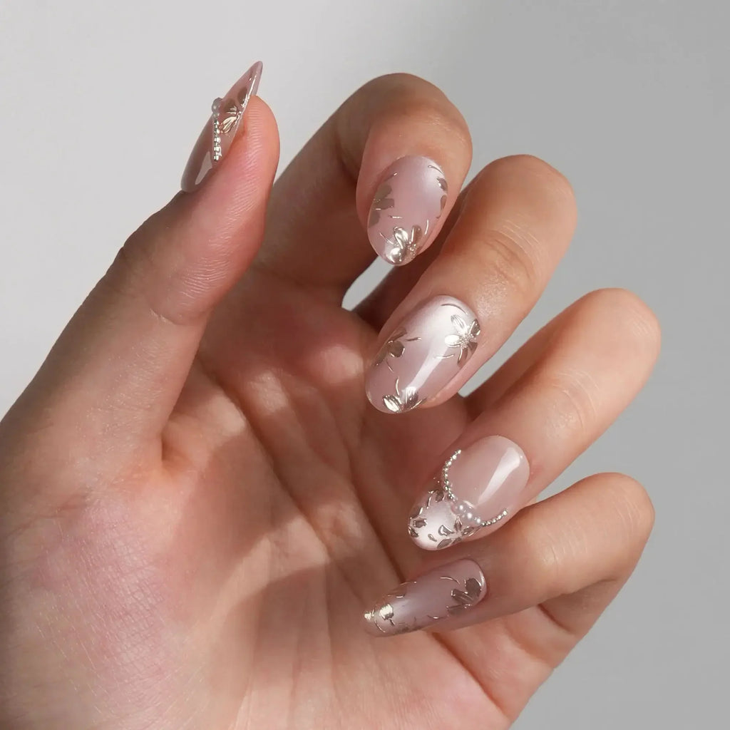 Falling Sakura Gold Reusable Press On Nails