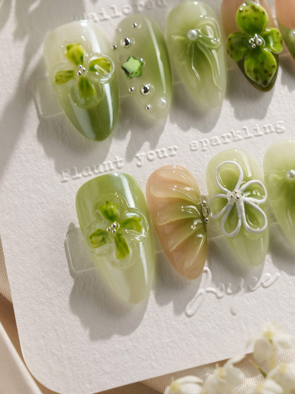 FourLeaf Rebel Clover Reusable Press On Nails