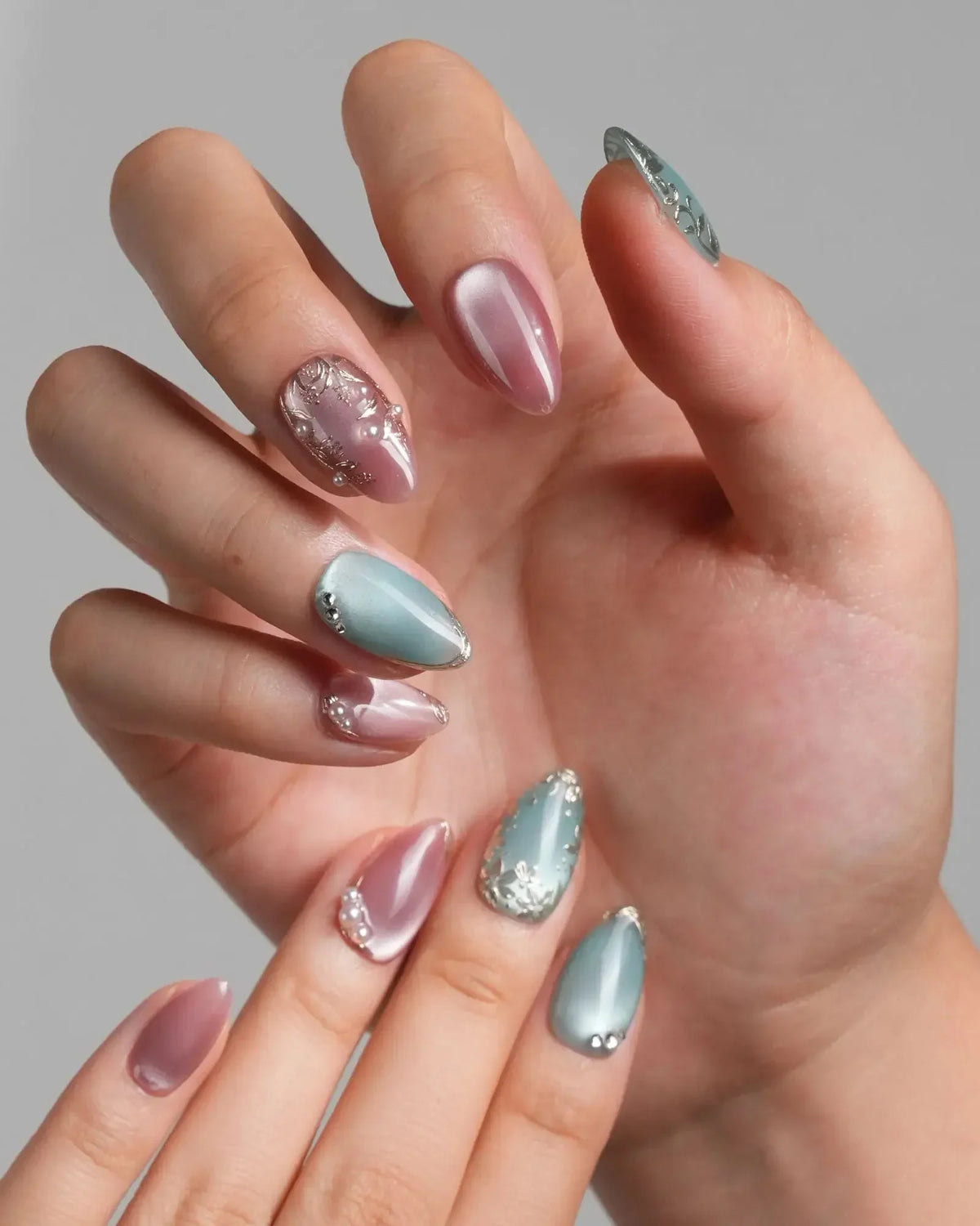 Gemstone Petals Reusable Press On Nails