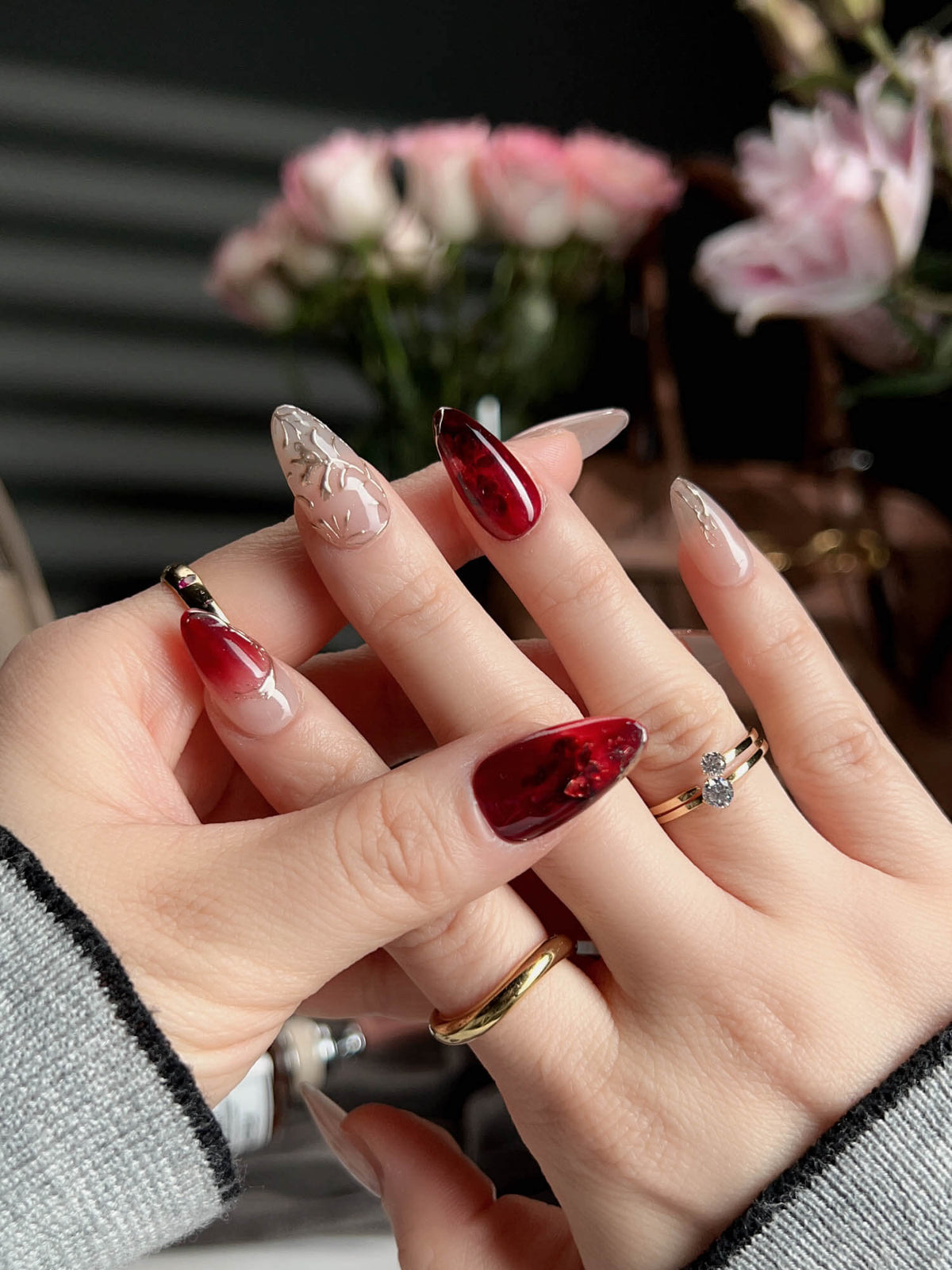 Gilded Rouge Reusable Press On Nails