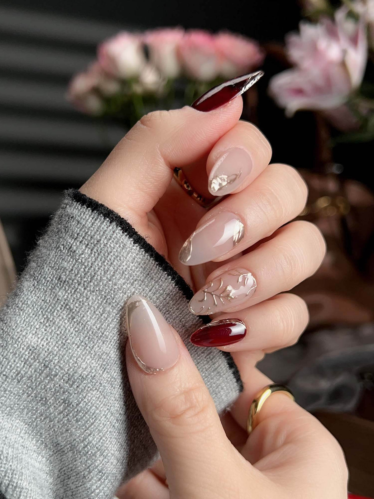Gilded Rouge Reusable Press On Nails