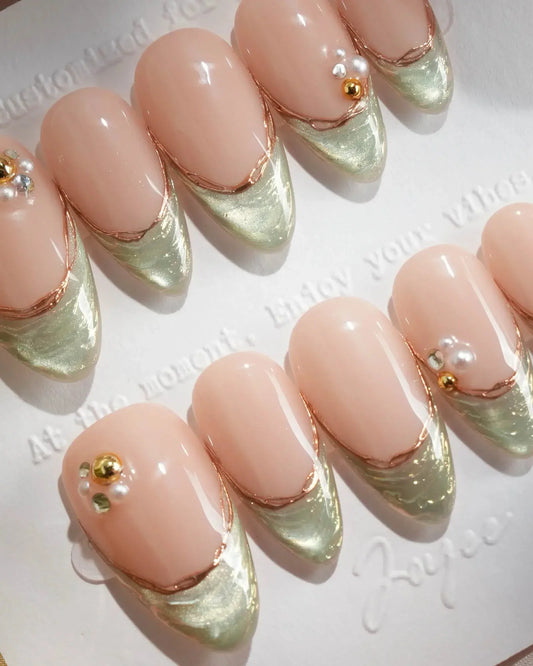 Silk Green New Reusable Press On Nails