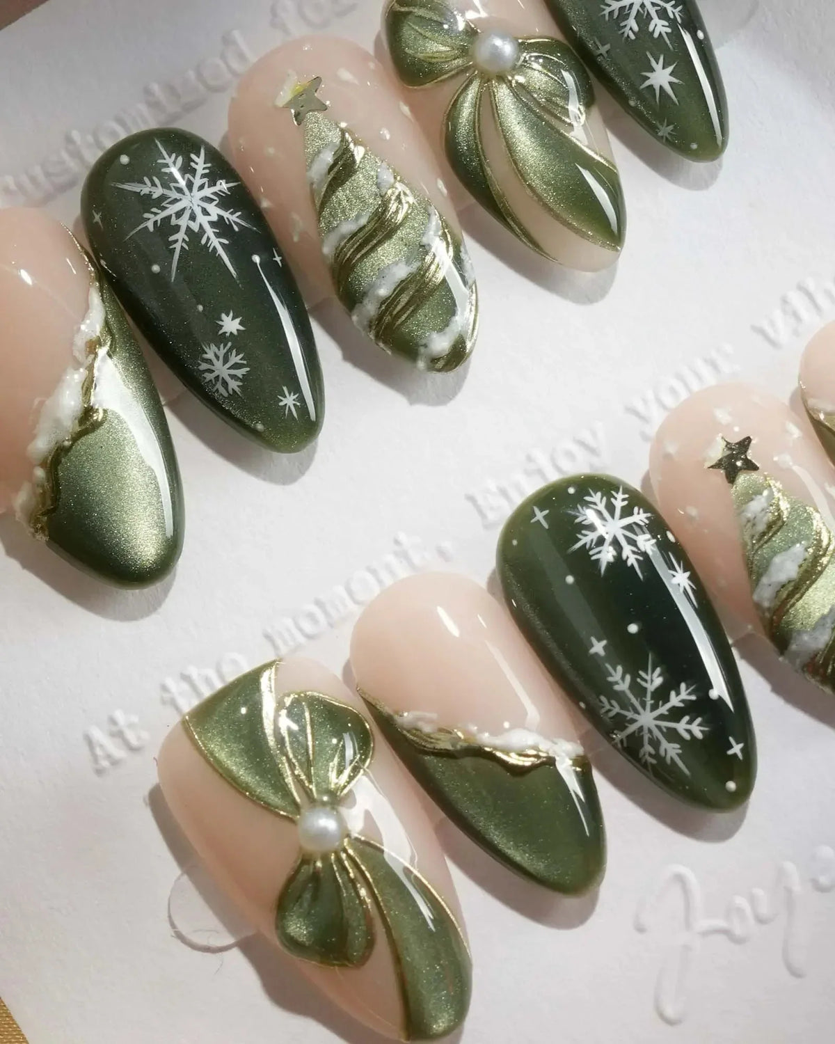 Pine Dream Reusable Press On Nails