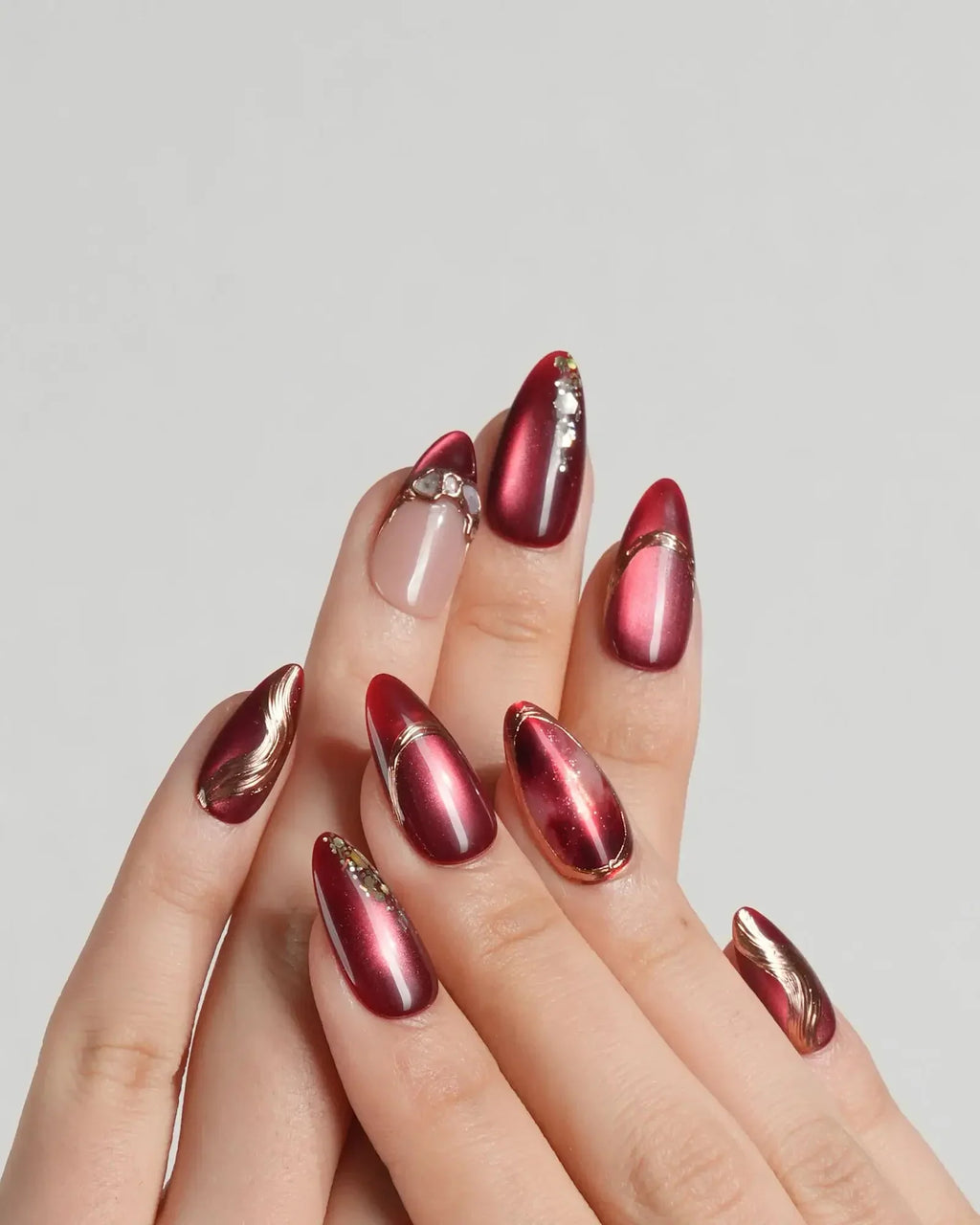 Molten Rouge Reusable Press On Nails