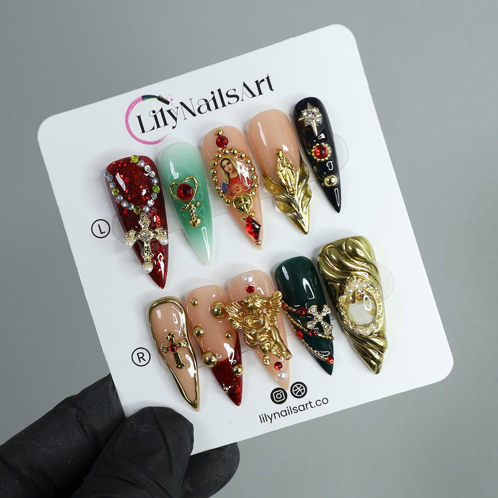 Heavenly Christmas Red Gold Press On Nails