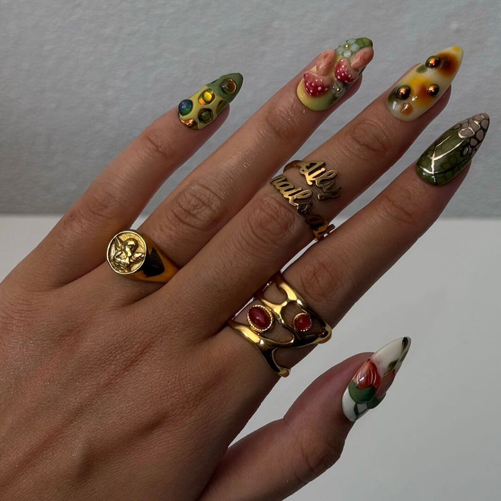 Hidden Wood Floral Botanical Mushroom Brown Green Press On Nails
