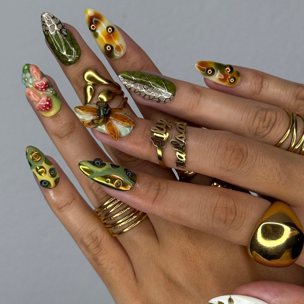 Hidden Wood Floral Botanical Mushroom Brown Green Press On Nails