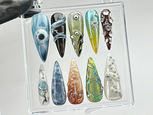 Holographic Splendor Press On Nails, Chrome & Holographic Press Ons, Trending Chrome