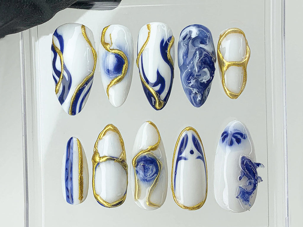 Japanese Koi Fish Porcelain Nails, White & Blue Press-On Nails, Custom Handmade Bát