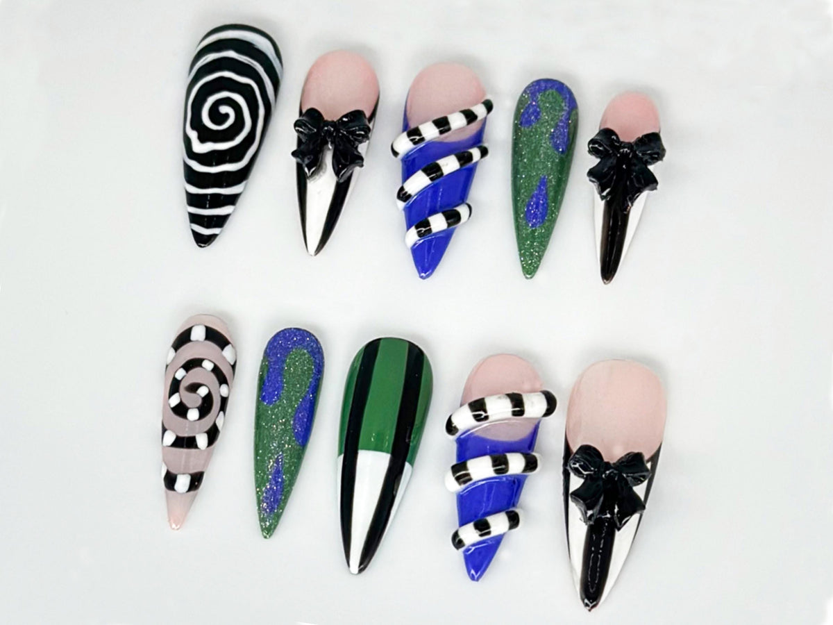 Striped Gothic Press-On Nails  |Striped Gothic Press-On Nails | Striped Gothic Press-On Nails  | 3D GelxNail | JC587L