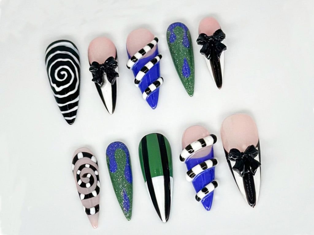 Striped Gothic Press-On Nails  |Striped Gothic Press-On Nails | Striped Gothic Press-On Nails  | 3D GelxNail | JC587L