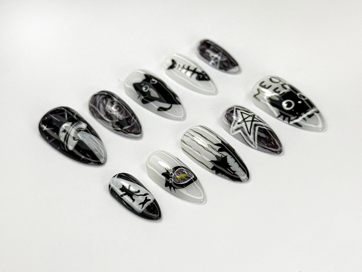 Alien Cat-Themed Press-On Nails | Cute Creepy Goth Nail Art | Cat Alien Aesthetic | Black Cat & Star Nail Set | Horror Nails | JB736HC