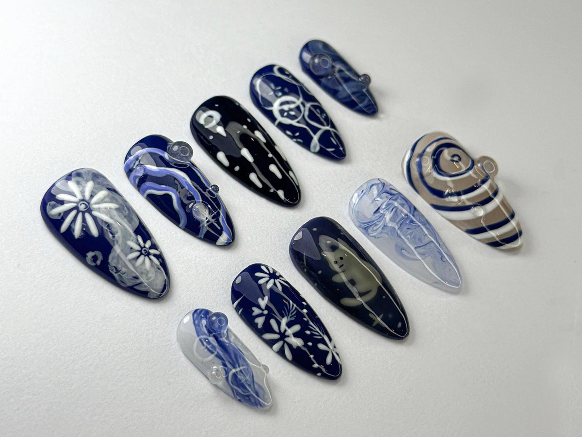 Cosmic Dreamer Press On Nails By SevenNailArt | Starry Night Nail Design | Moon Phases & Constellations Nail Art | Galaxy Aesthetic |JC718HC