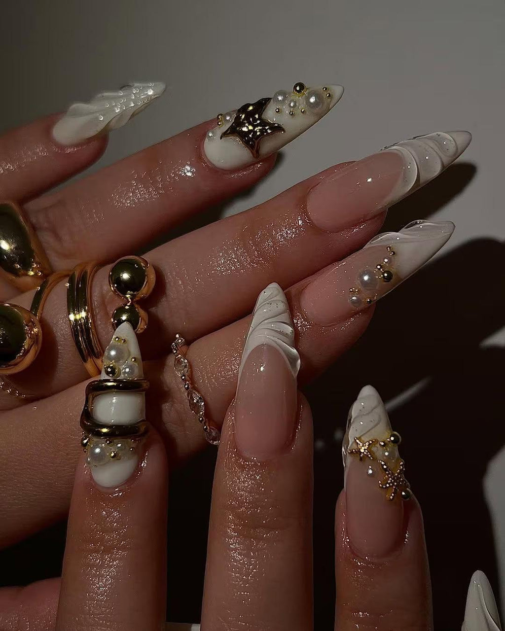 Handmade Ocean White Press On Nails |  White Shell Pearl Nail Set | Elegant Sea-Inspired Nail Art |  Gold & Pearl Press On Nails | JC791HC