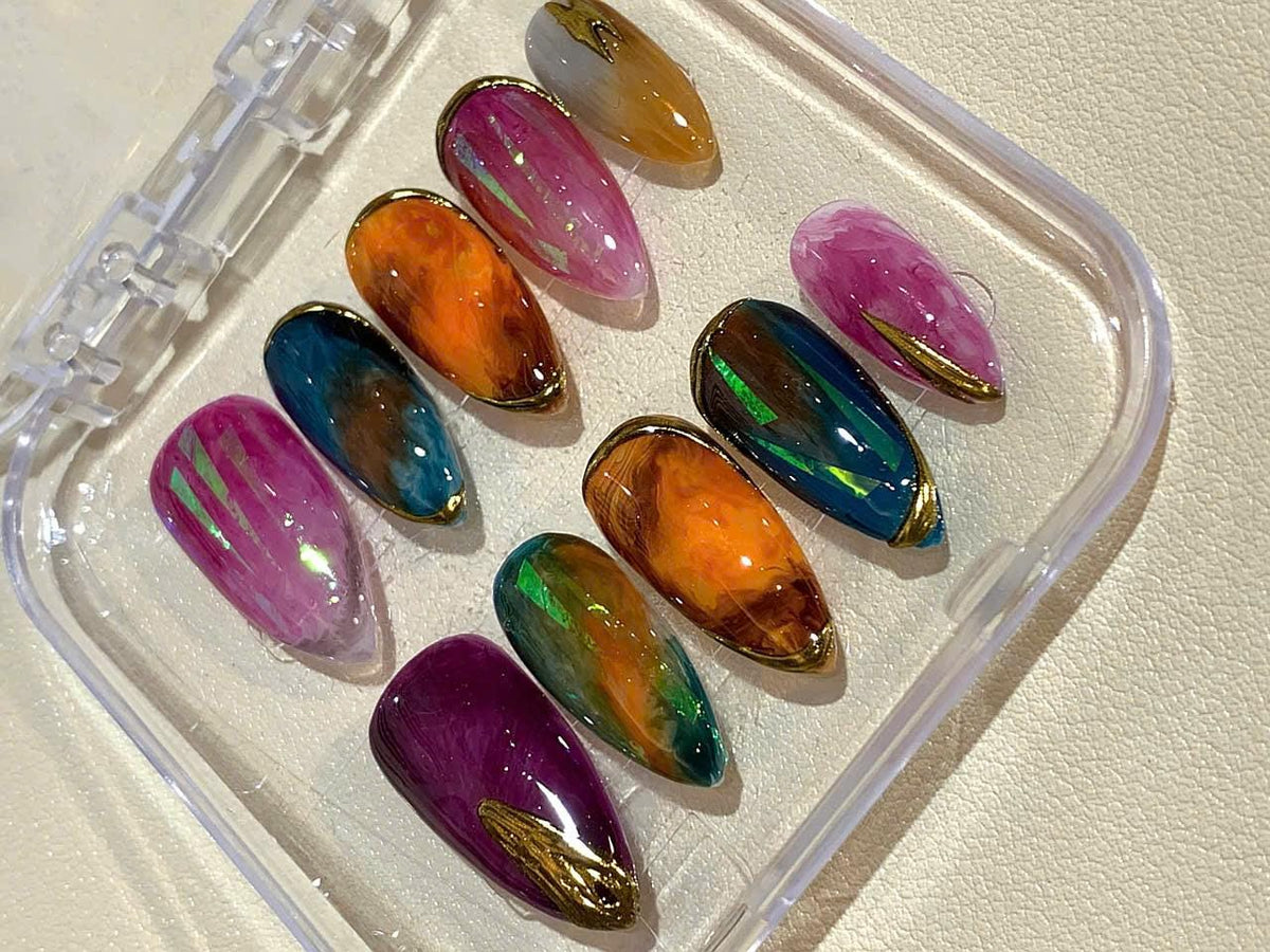 Hand-Painted Marble Press On Nails: Metallic Edge Abstract Nail Art