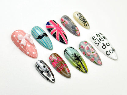 2000s Pop Style Press On Nails | Retro British Pop Nails | Peace Sign & Graffiti Art | Statement Aesthetic Nail | Cool Girl Style | JB892HK