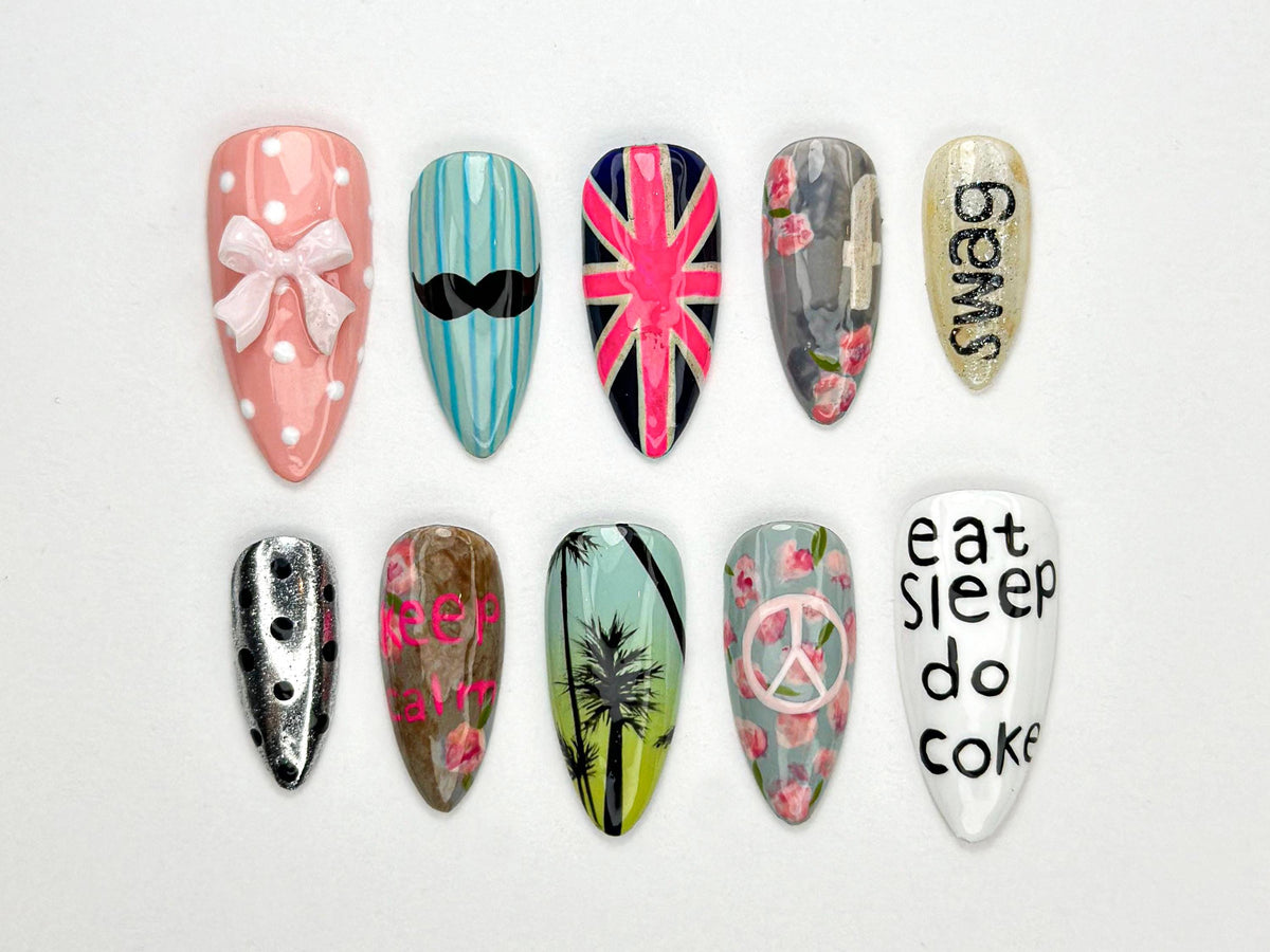2000s Pop Style Press On Nails | Retro British Pop Nails | Peace Sign & Graffiti Art | Statement Aesthetic Nail | Cool Girl Style | JB892HK