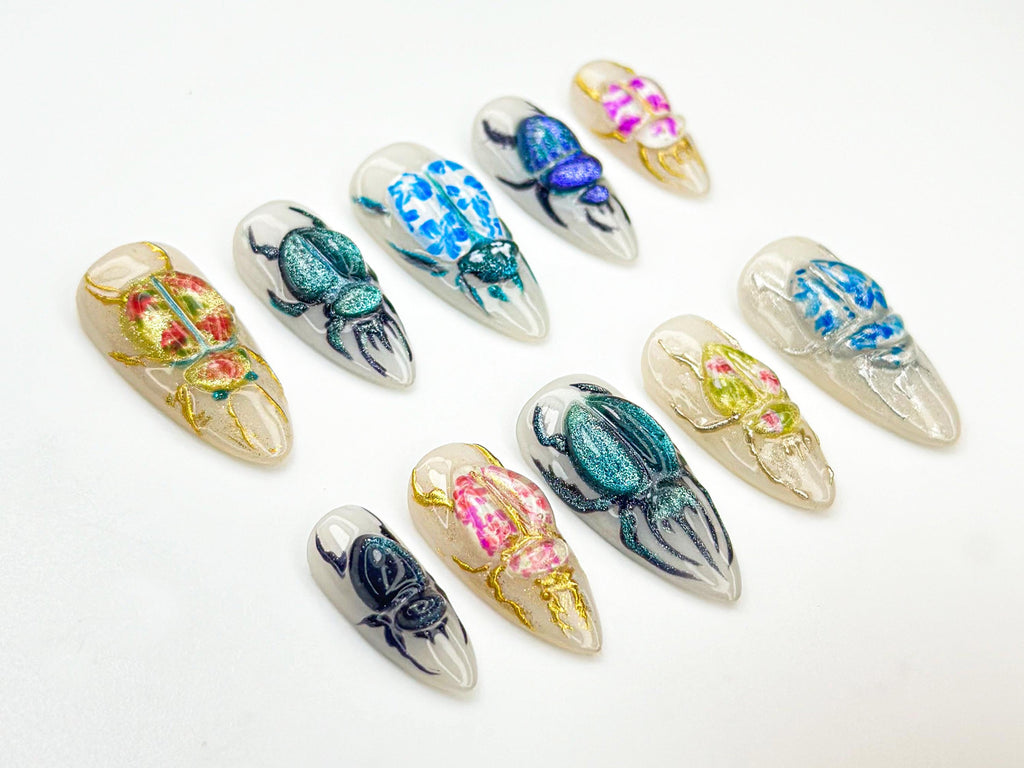 3D Beetle Press On Nails | Insect Art Nail Design | Vintage Bug Aesthetic Nails | Handmade Ceramic-Inspired Nail Set | Scarab Nails |JB875HC