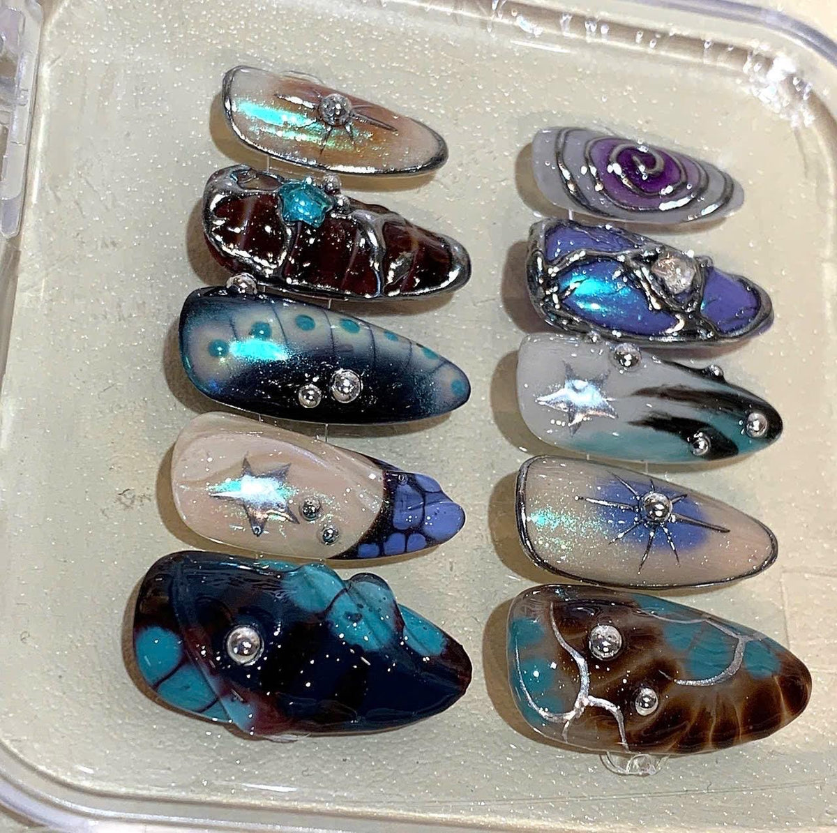 Galaxy Press On Nails: Holographic Cosmic Star Cyberpunk Nail Art