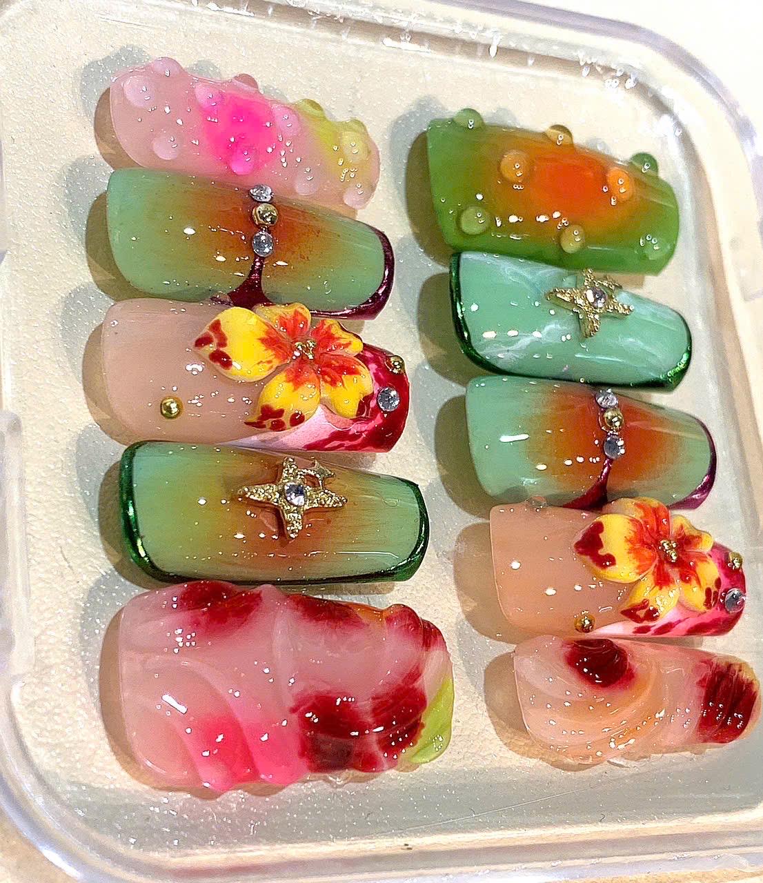 Tropical Hibiscus Press On Nails: 3D Flower Beach Nail Art