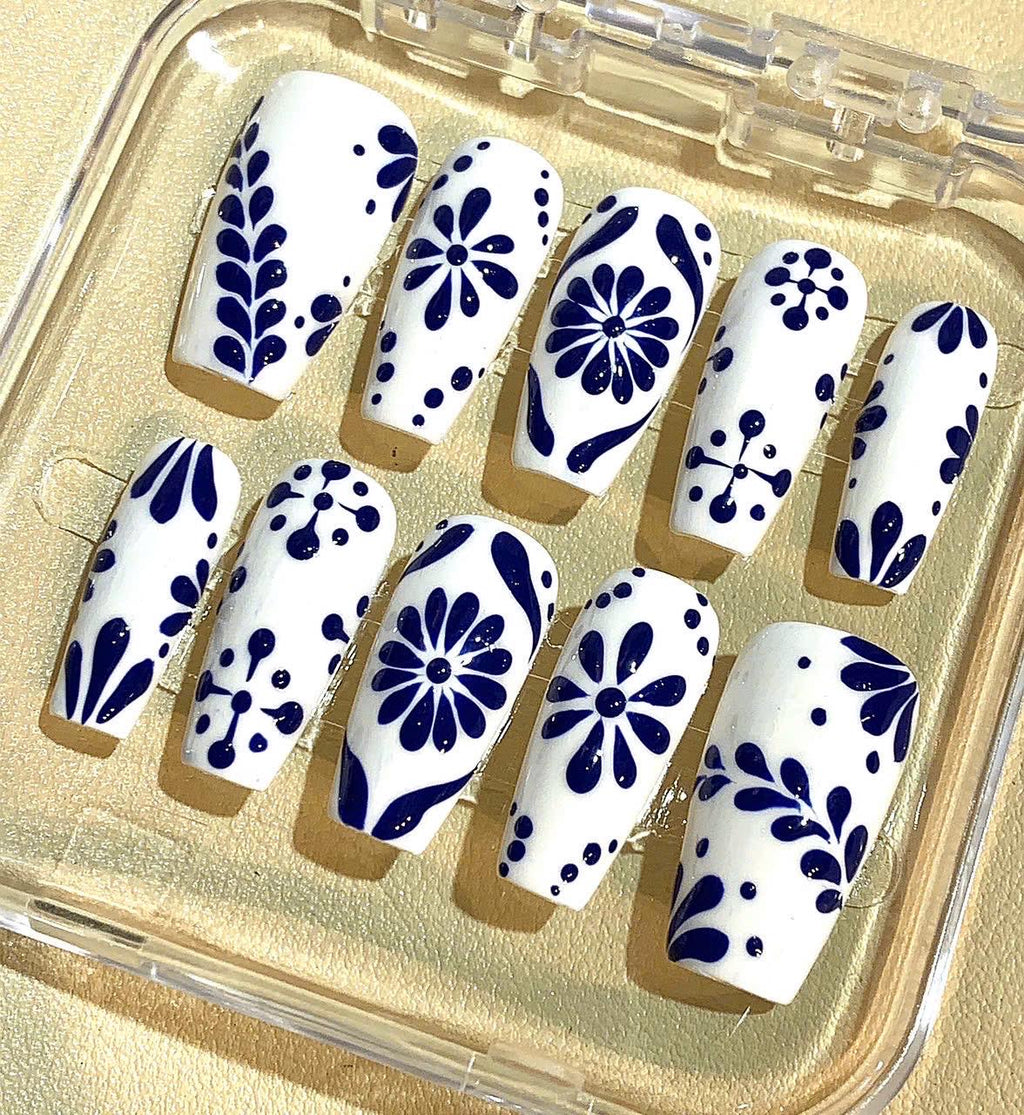 Hand-Painted Blue Floral Press On Nails: Reusable Elegant Nail Art