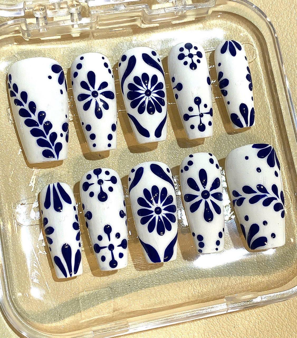 Hand-Painted Blue Floral Press On Nails: Reusable Elegant Nail Art