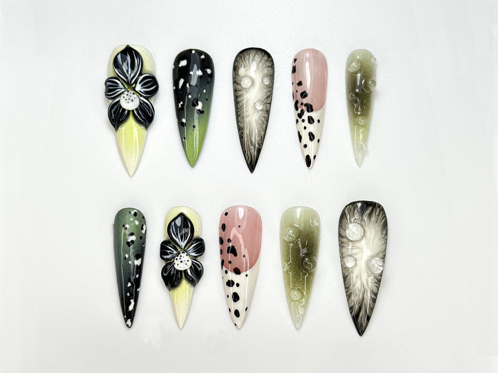 Elegant Green Bloom Press On Nails | 3D Black White Floral Nails | Handpainted Nature Nail Art | Green Ombre & Dot Accent Nails | JC101HK