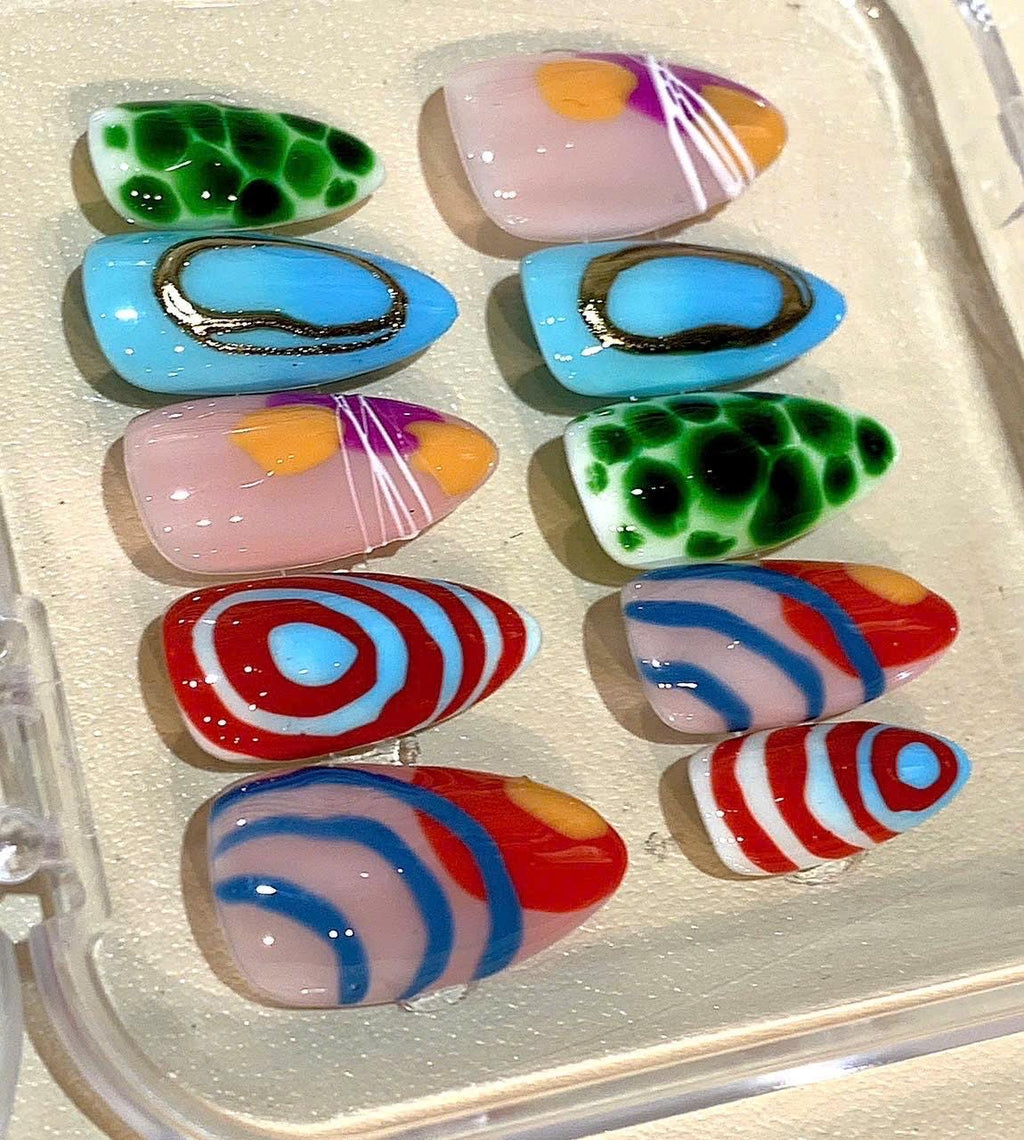 Handmade Abstract Geometric Press On Nails: Swirl Marble Retro Design