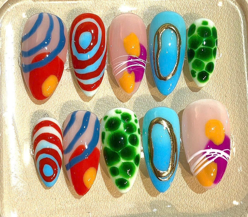 Handmade Abstract Geometric Press On Nails: Swirl Marble Retro Design