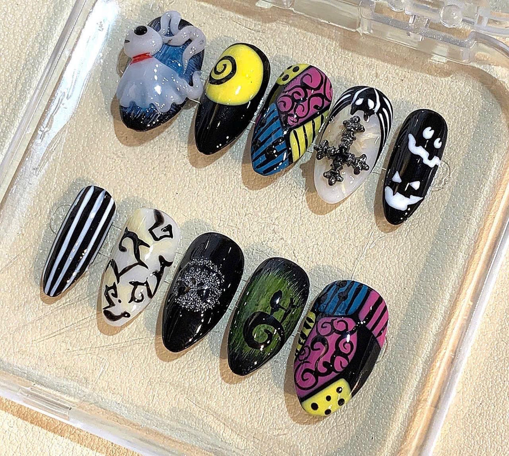 Nightmare Before Christmas Press On Nails: Spooky Handmade Gothic Nail Art