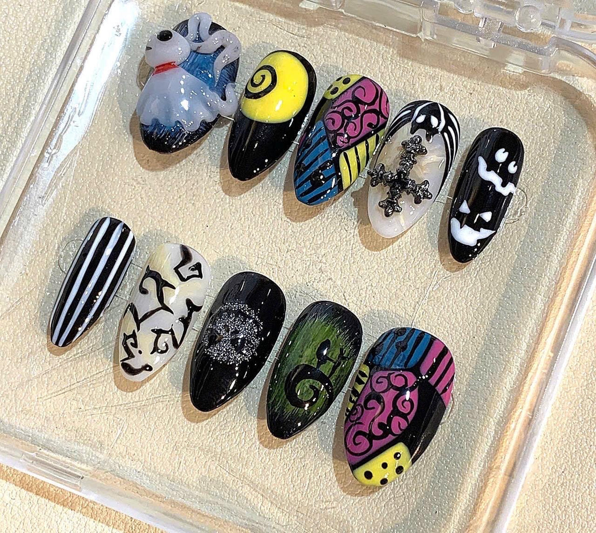 Nightmare Before Christmas Press On Nails: Spooky Handmade Gothic Nail Art