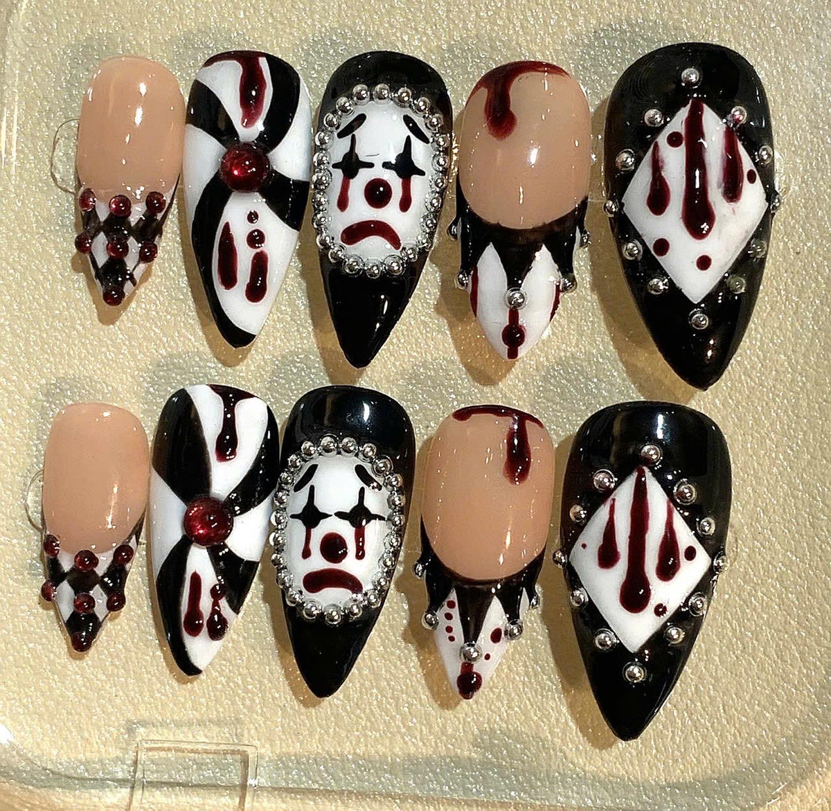 Creepy Clown Press On Nails: Gothic Horror Halloween Nail Art Set
