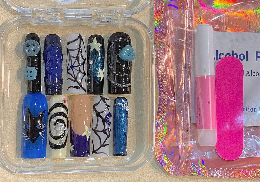 Witchy Press On Nails: Black Cat, Starry Sky & Spider Web - Glow in the Dark