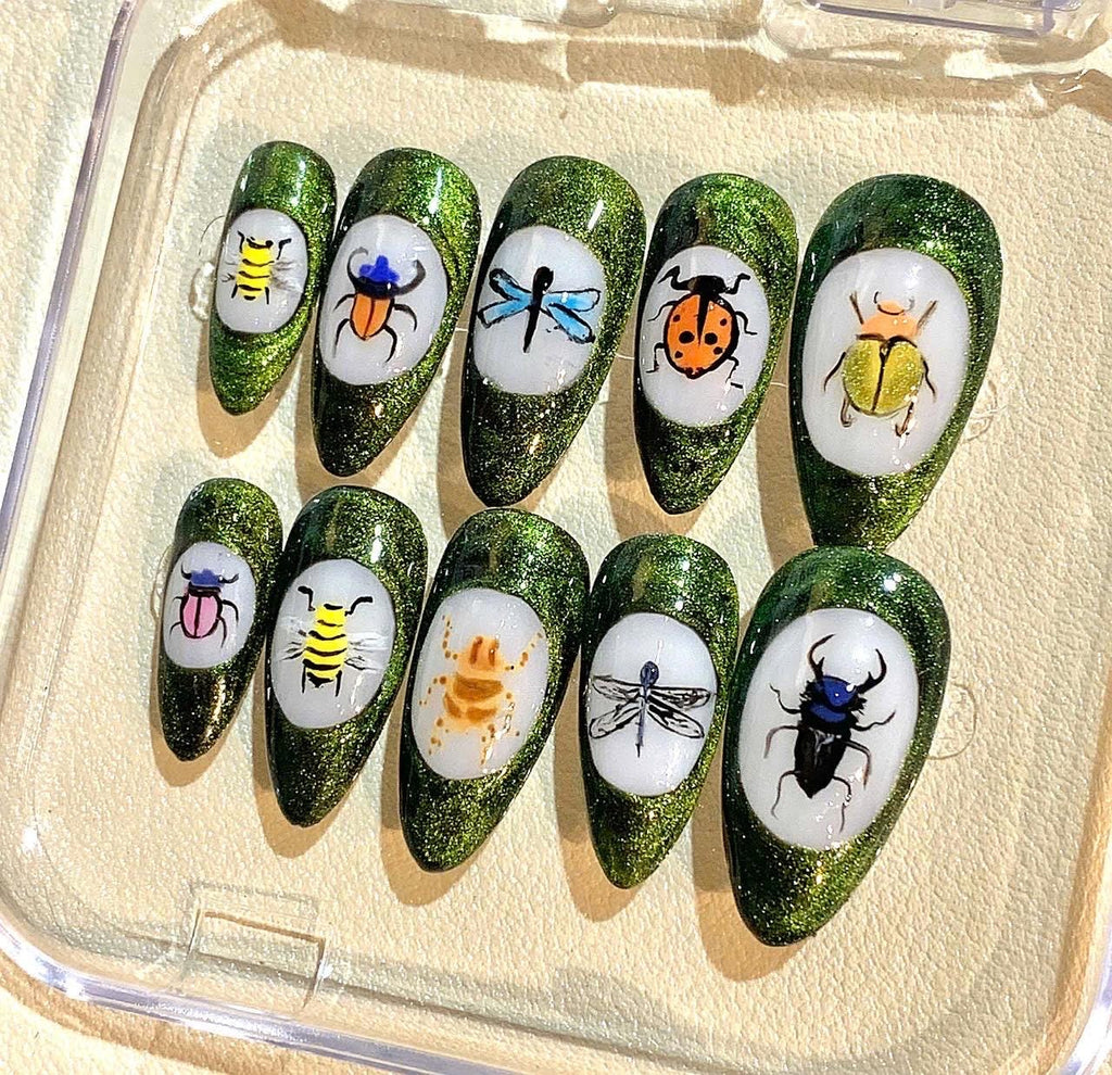 Insect Press On Nails: Beetle, Bee, Dragonfly, Ladybug Nail Art