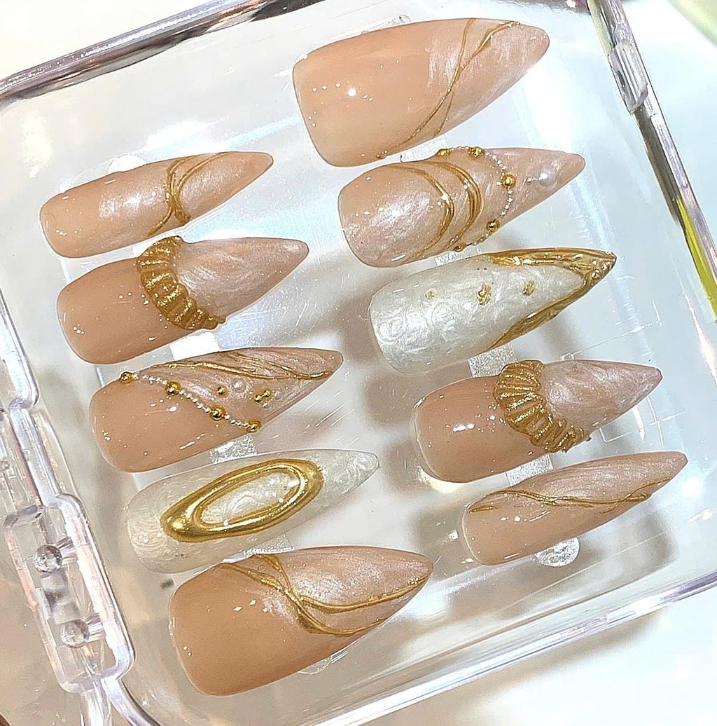 Luxury Nude Gold Press On Nails – Elegant Marble Nail Set