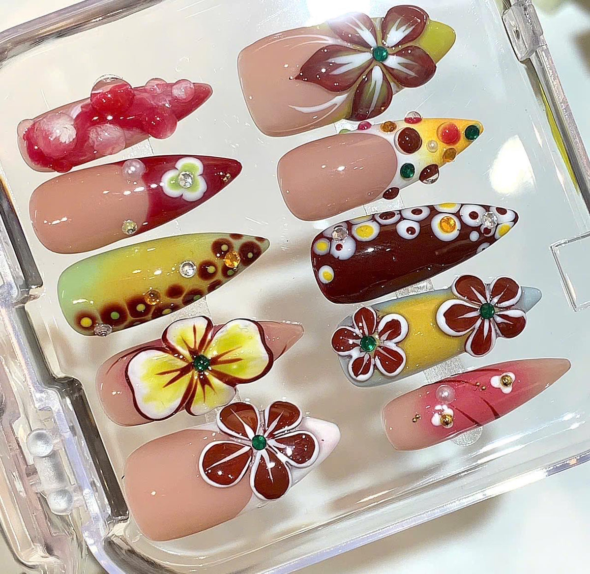 Retro Floral Press On Nails – Tropical 3D Summer Nail Set