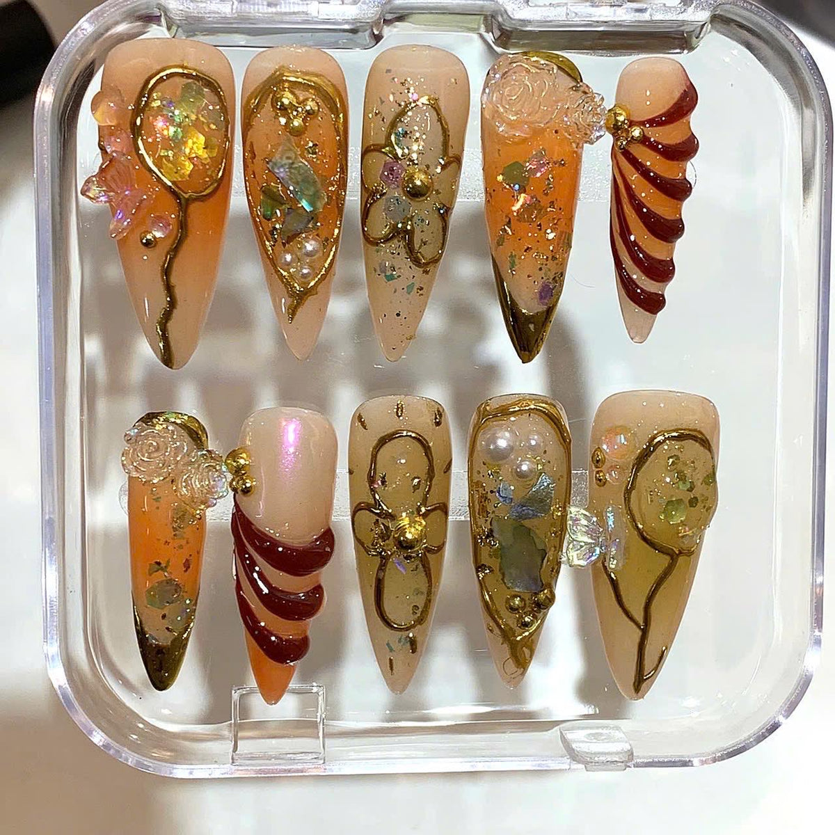 Golden Amber Press On Nails – Elegant Gold Foil Nail Set