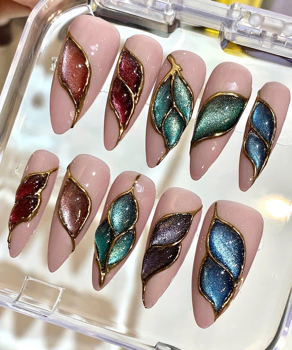 Metallic Leaf Press On Nails – Elegant Nude Gold Design