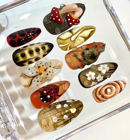 3D Frog Ladybug Daisy Press On Nails - Garden Nail Art Set